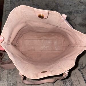 Elegant Pink Michael Kors Women's Bag